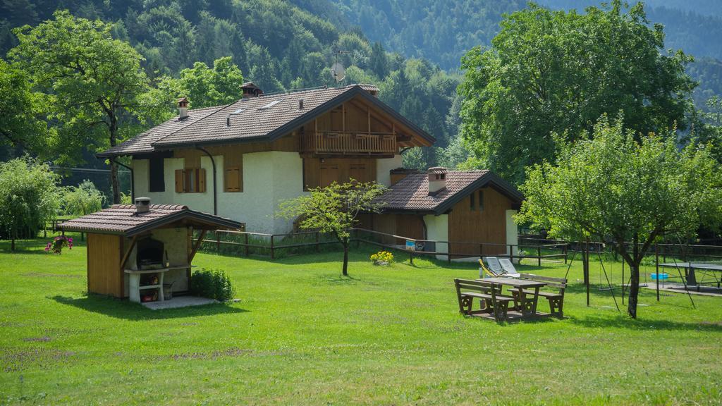 Chalet Val Concei Lenzumo di Concei Exterior photo